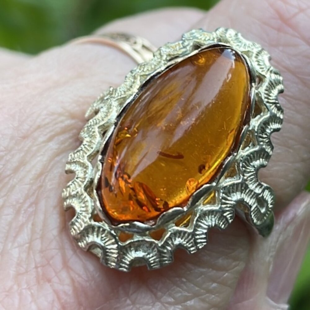 ANTIQUE AMBER RING FANCY SILVER SIZE 7